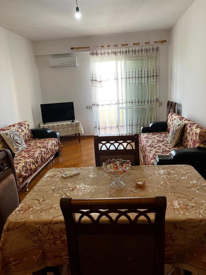 Vlorë Appartamento Incantevole Con Posto Auto Privato מראה חיצוני תמונה