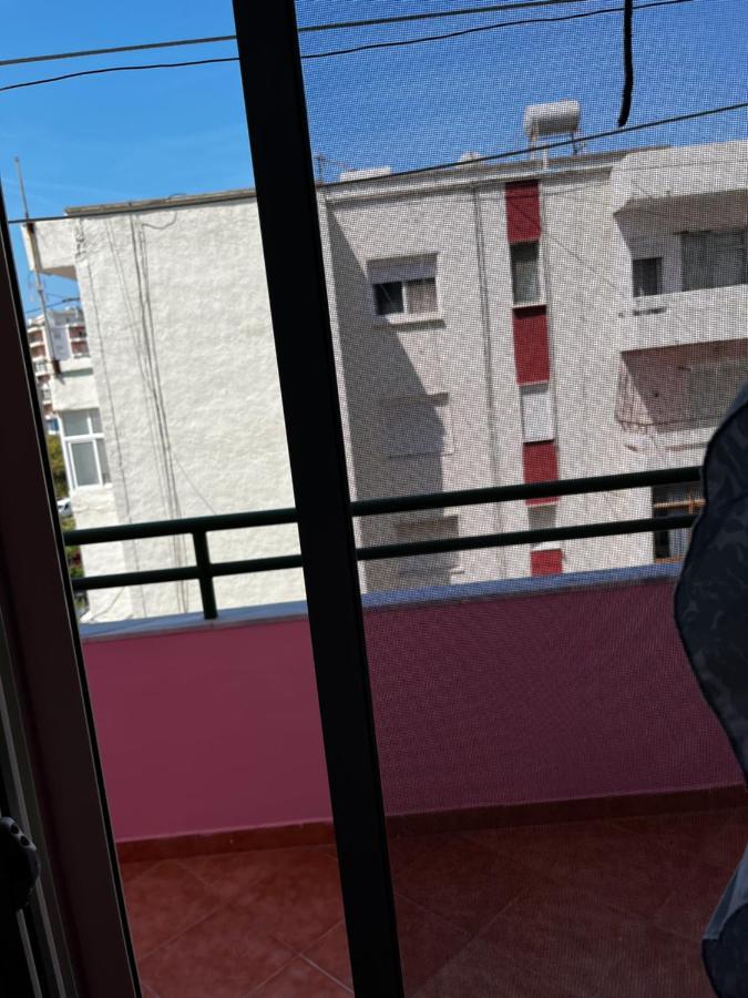 Vlorë Appartamento Incantevole Con Posto Auto Privato מראה חיצוני תמונה